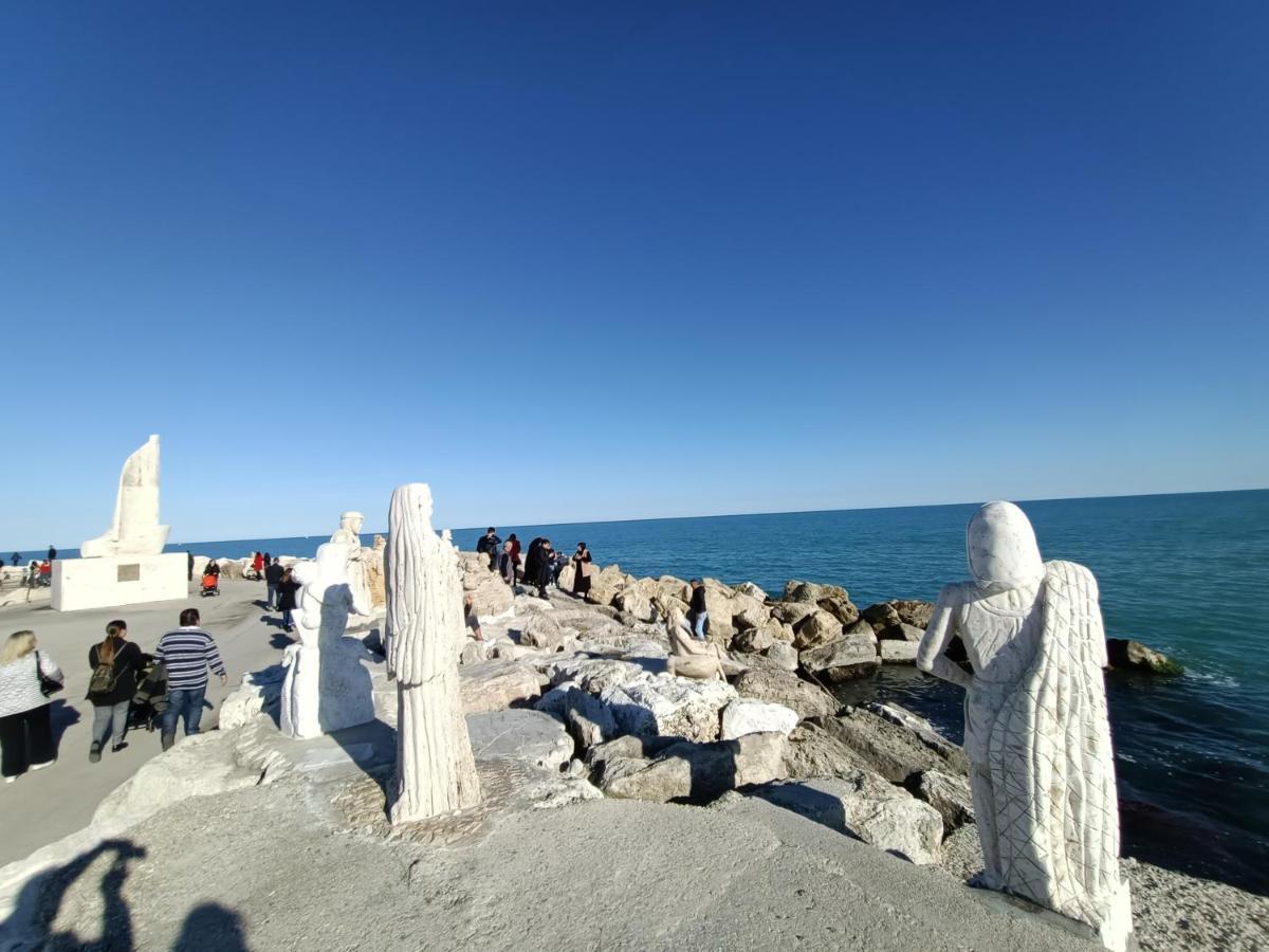Residenza Topazio San Benedetto del Tronto Eksteriør billede